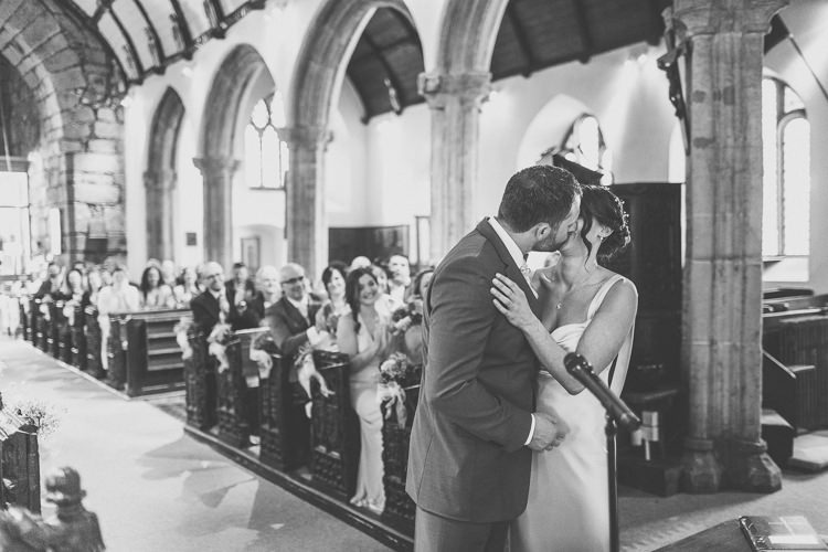 Relaxed Seaside St Ives Wedding http://www.wearetheclarkes.com/