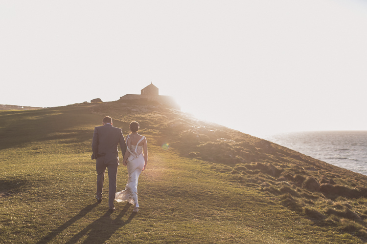 Relaxed Seaside St Ives Wedding http://www.wearetheclarkes.com/