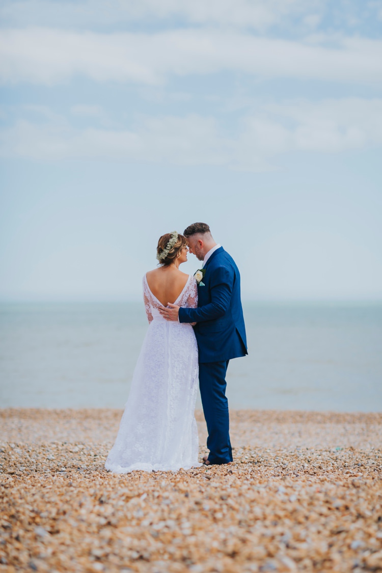 Creative Festival Wedding http://benjaminstuart.co.uk/