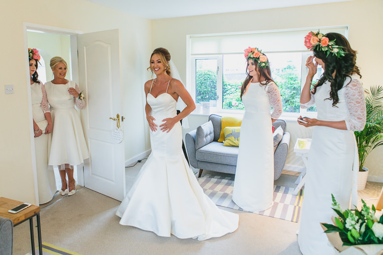 Outdoorsy Colourful Tipi Wedding http://www.tierneyphotography.co.uk/
