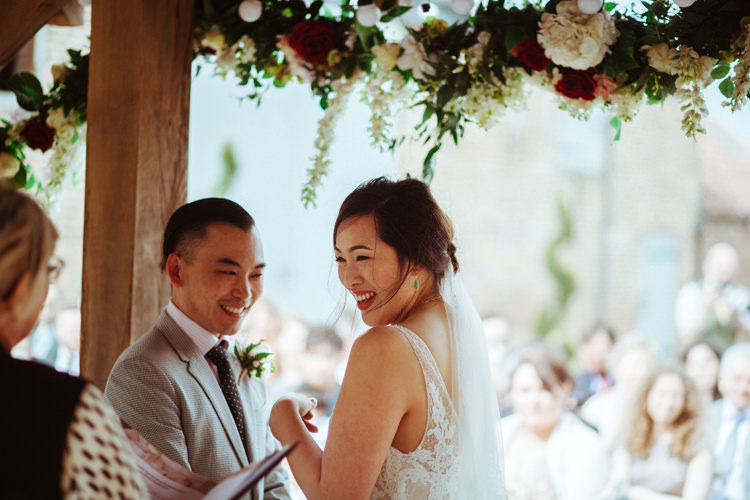 Classic Outdoor Country House Wedding http://www.leahhensonweddings.com/