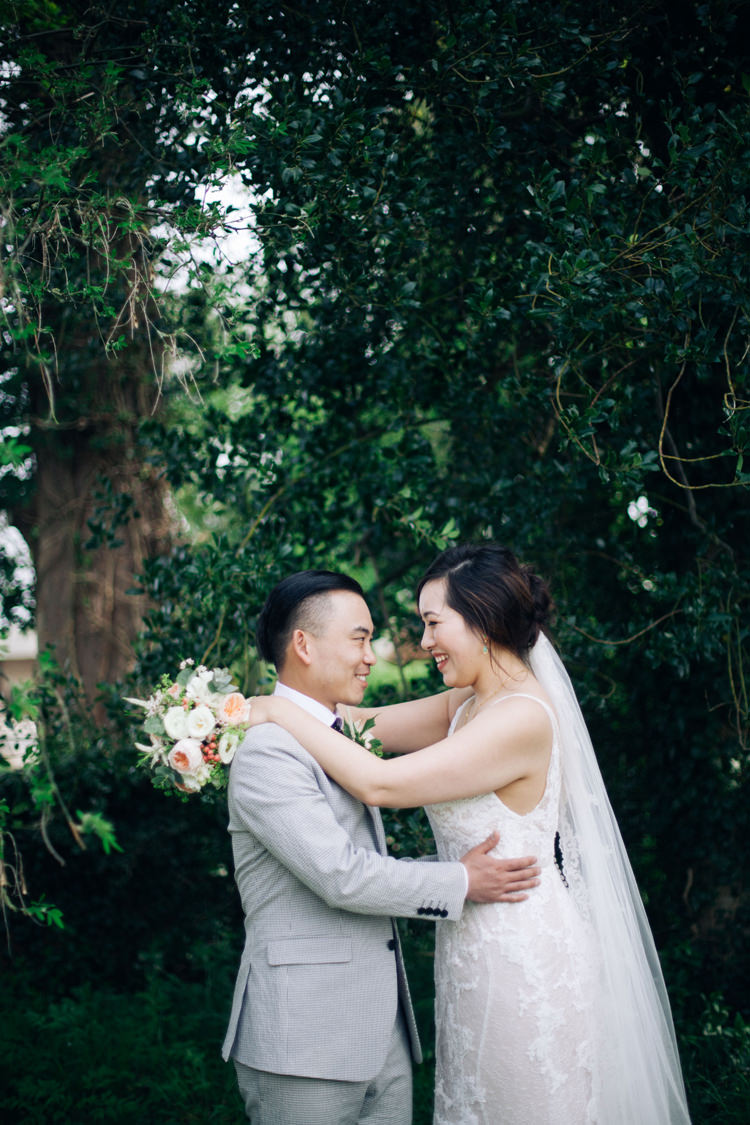 Classic Outdoor Country House Wedding http://www.leahhensonweddings.com/