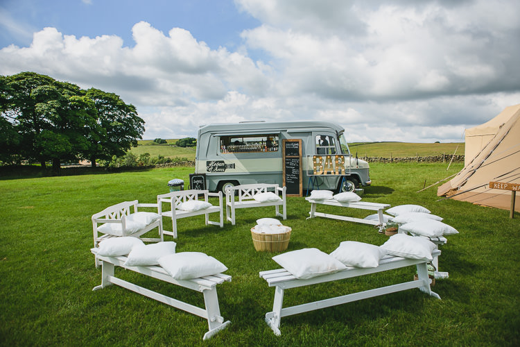 Outdoorsy Colourful Tipi Wedding http://www.tierneyphotography.co.uk/