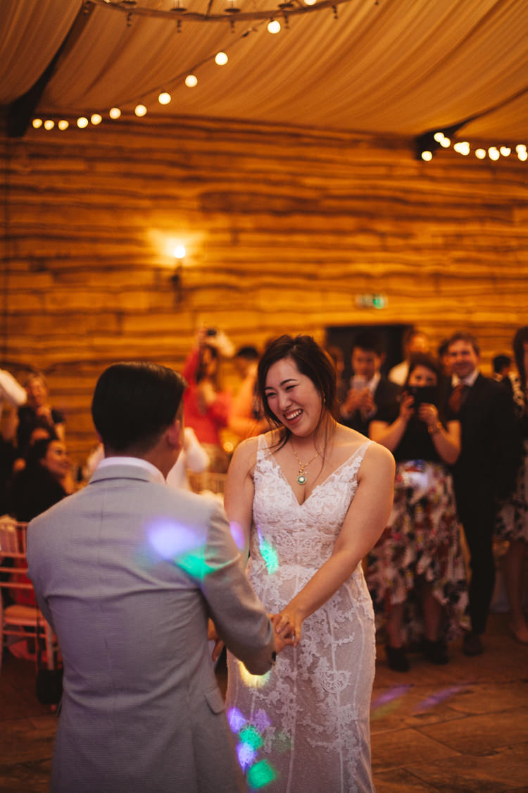 Classic Outdoor Country House Wedding http://www.leahhensonweddings.com/