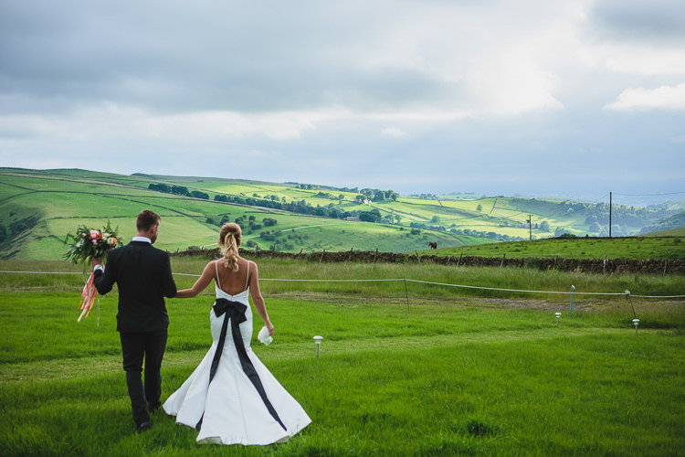 Outdoorsy Colourful Tipi Wedding http://www.tierneyphotography.co.uk/