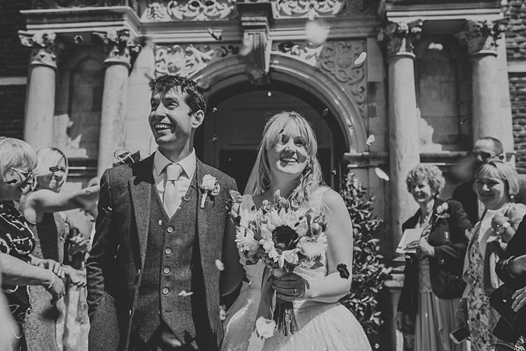 City Farm Yellow Blue Wedding http://www.baiandelle.com/