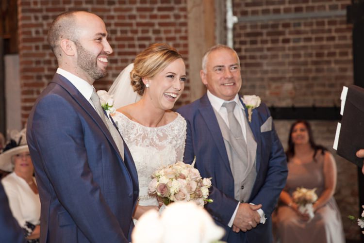 Cosy Winter Barn Wedding http://kerryannduffy.com/