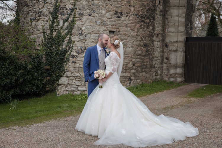 Cosy Winter Barn Wedding http://kerryannduffy.com/