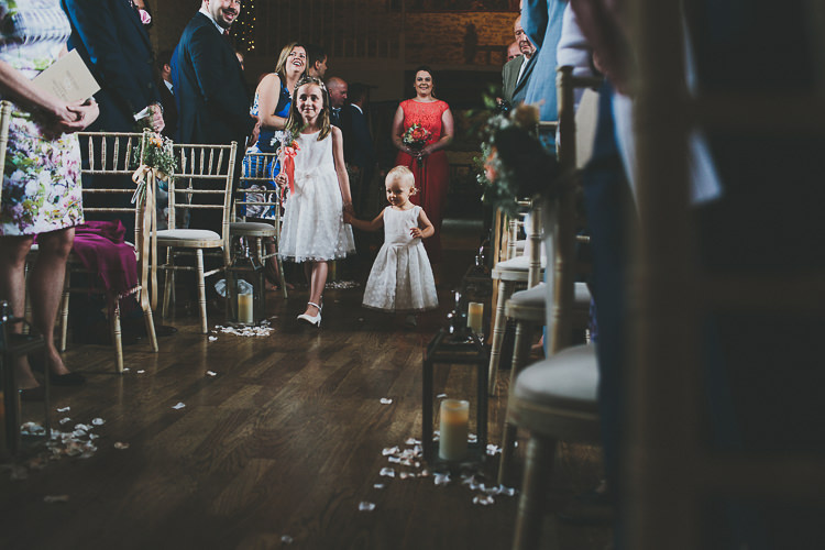 Rustic Coral Barn Wedding http://jasonwilliamsphotography.com/