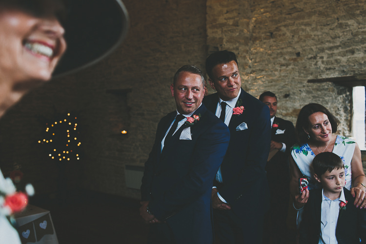 Rustic Coral Barn Wedding http://jasonwilliamsphotography.com/