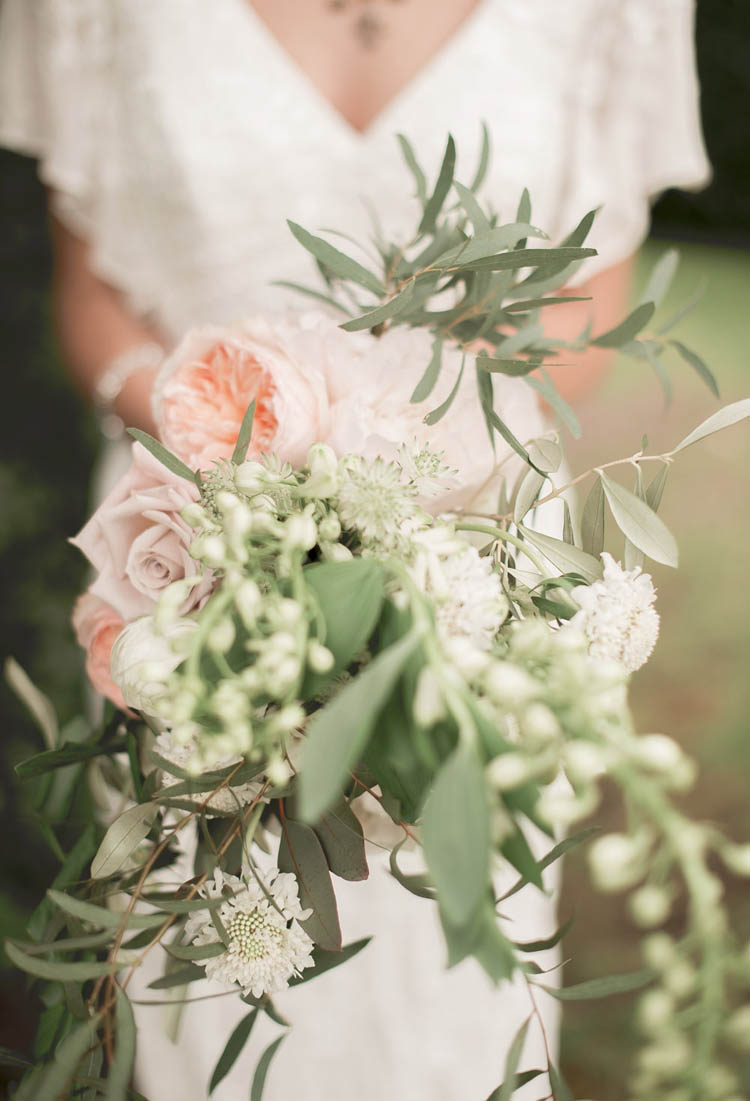 Peach Rose Bouquet Foliage Greenery Bride Bridal Flowers Beautiful Classic Luxe Wedding Ideas https://divinedayphotography.com/