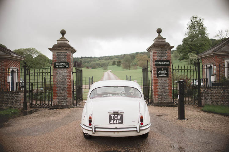 Beautiful Classic Luxe Wedding Ideas https://divinedayphotography.com/
