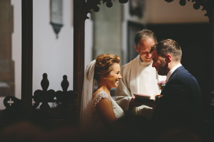 Classic Pink English Country Garden Wedding http://www.elliegracephotography.co.uk/