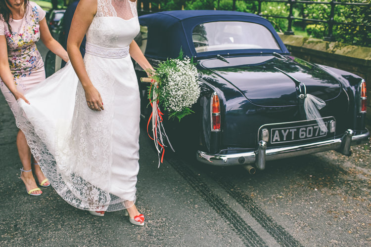 Home Made Glastonbury Festival Wedding http://www.emmaboileau.co.uk/