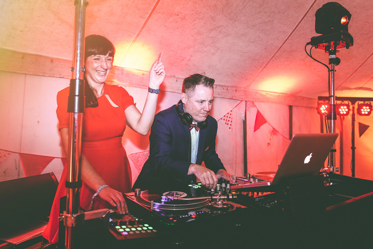 Home Made Glastonbury Festival Wedding http://www.emmaboileau.co.uk/