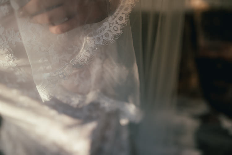 Fine Art Boho Luxe Garden Wedding Ideas http://www.lucygphotography.co.uk/