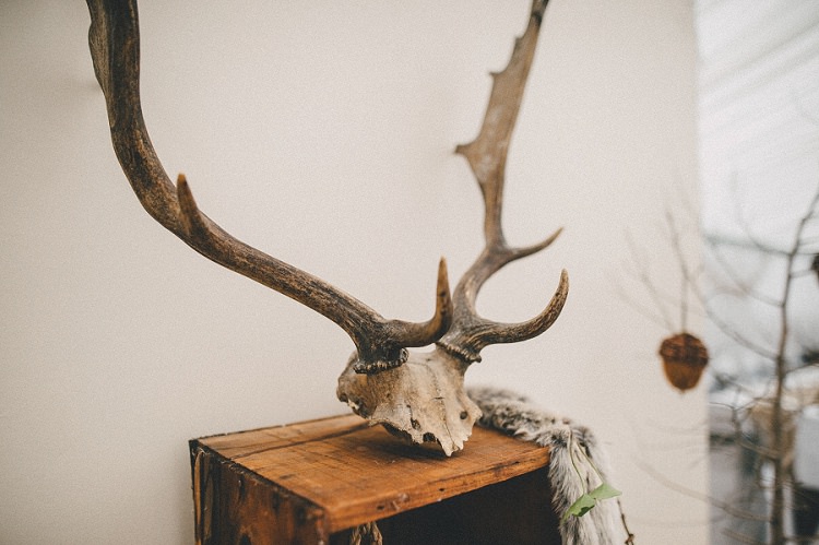 Woodland Inspired Autumn Wedding http://www.kerrydiamondphotography.com/