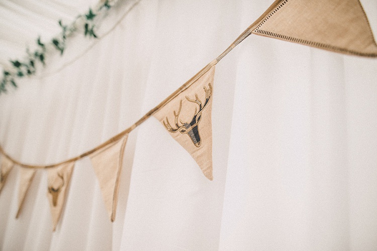 Woodland Inspired Autumn Wedding http://www.kerrydiamondphotography.com/