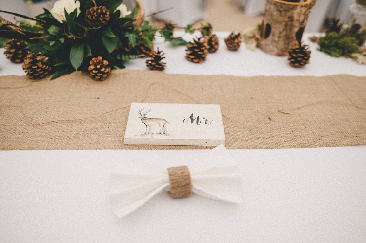 Woodland Inspired Autumn Wedding http://www.kerrydiamondphotography.com/