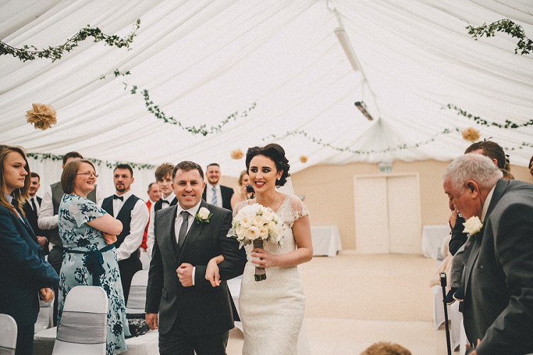 Woodland Inspired Autumn Wedding http://www.kerrydiamondphotography.com/