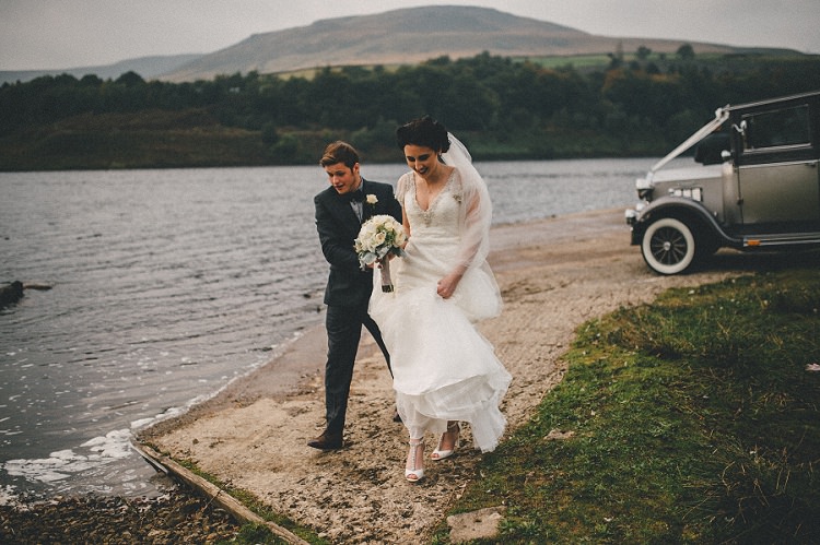 Woodland Inspired Autumn Wedding http://www.kerrydiamondphotography.com/