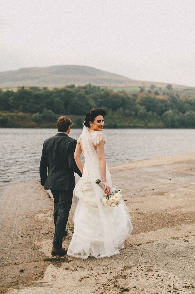 Woodland Inspired Autumn Wedding http://www.kerrydiamondphotography.com/