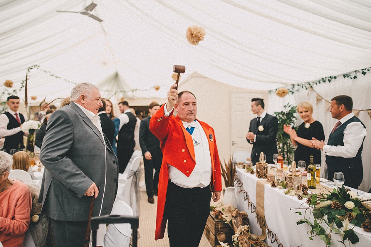 Woodland Inspired Autumn Wedding http://www.kerrydiamondphotography.com/