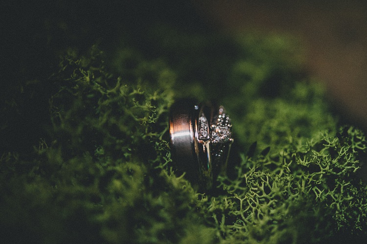 Woodland Inspired Autumn Wedding http://www.kerrydiamondphotography.com/