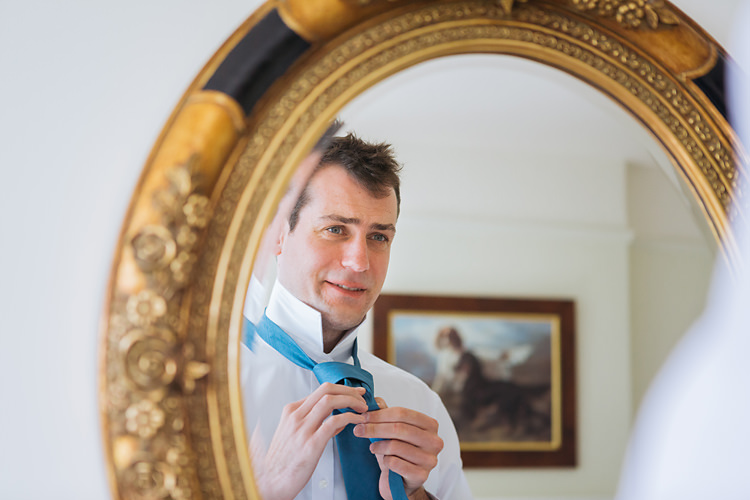 Fun & Games Tipi Wedding http://jamesandlianne.com/