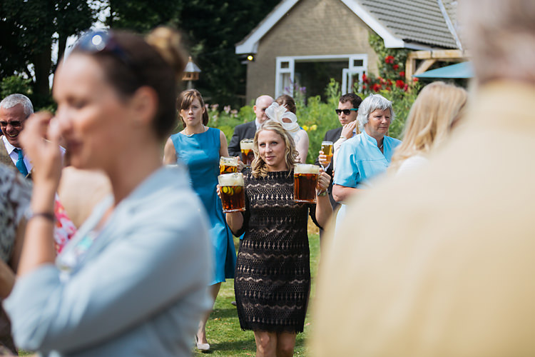 Fun & Games Tipi Wedding http://jamesandlianne.com/