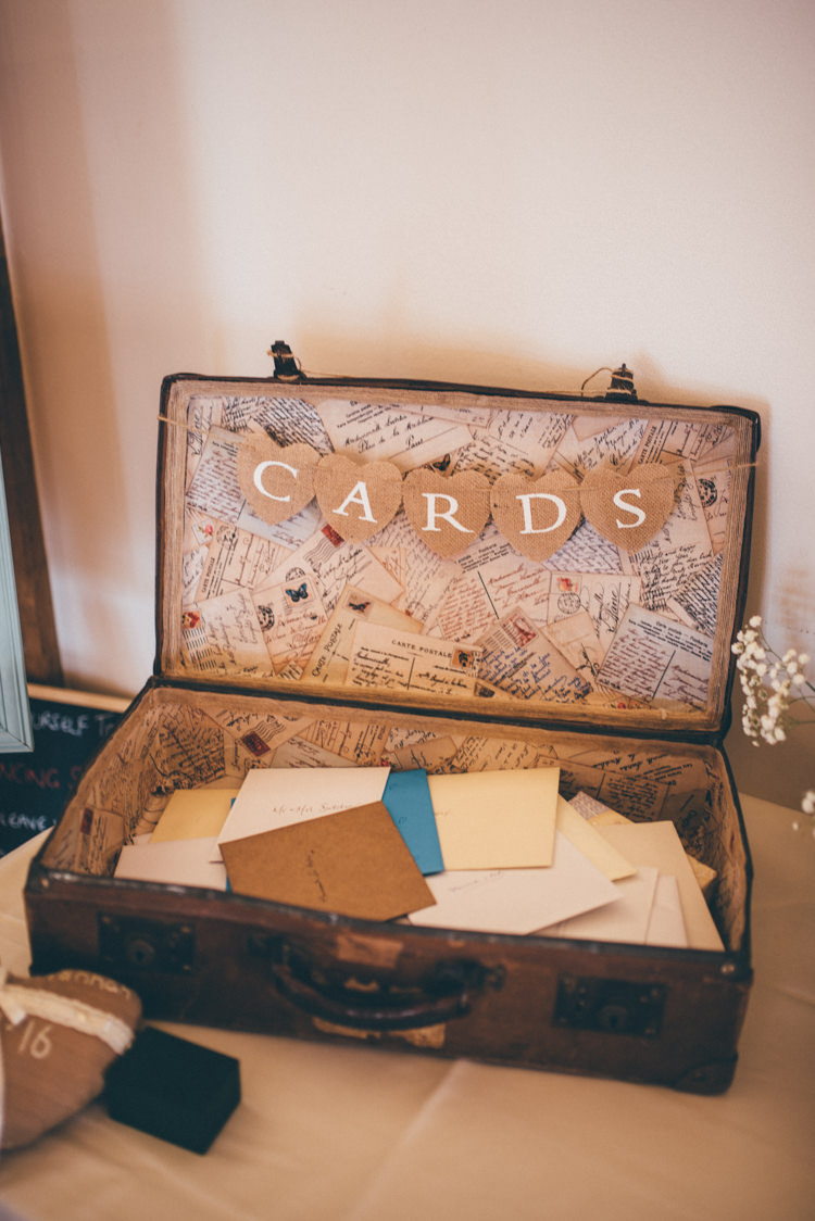 Suitcase Cards Outdoorsy Rustic Sunflowers Wedding http://www.helenjanesmiddy.com/