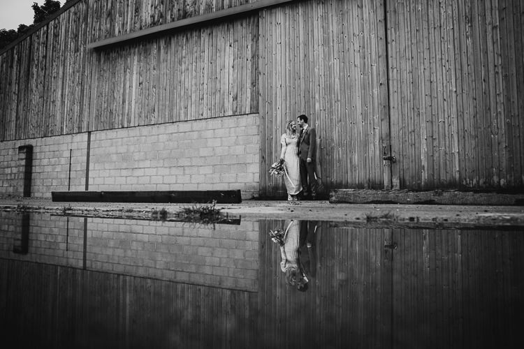 Stylish Indie Vintage Wedding http://www.timdunk.com/