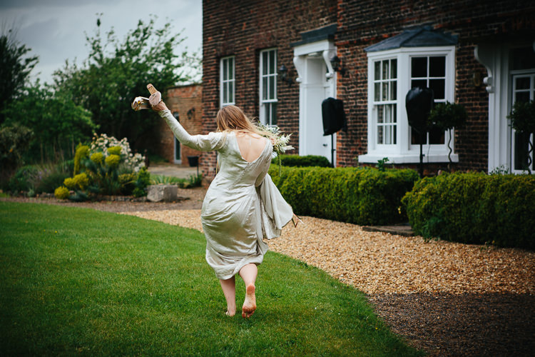 Stylish Indie Vintage Wedding http://www.timdunk.com/