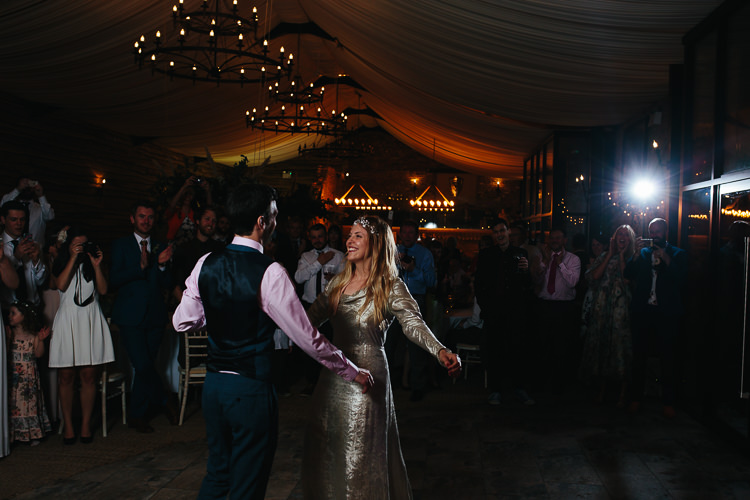 Stylish Indie Vintage Wedding http://www.timdunk.com/