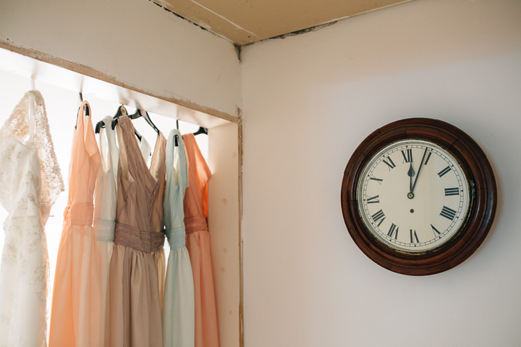 Floral Marquee Summer Wedding http://matildadelvesweddingphotography.com/