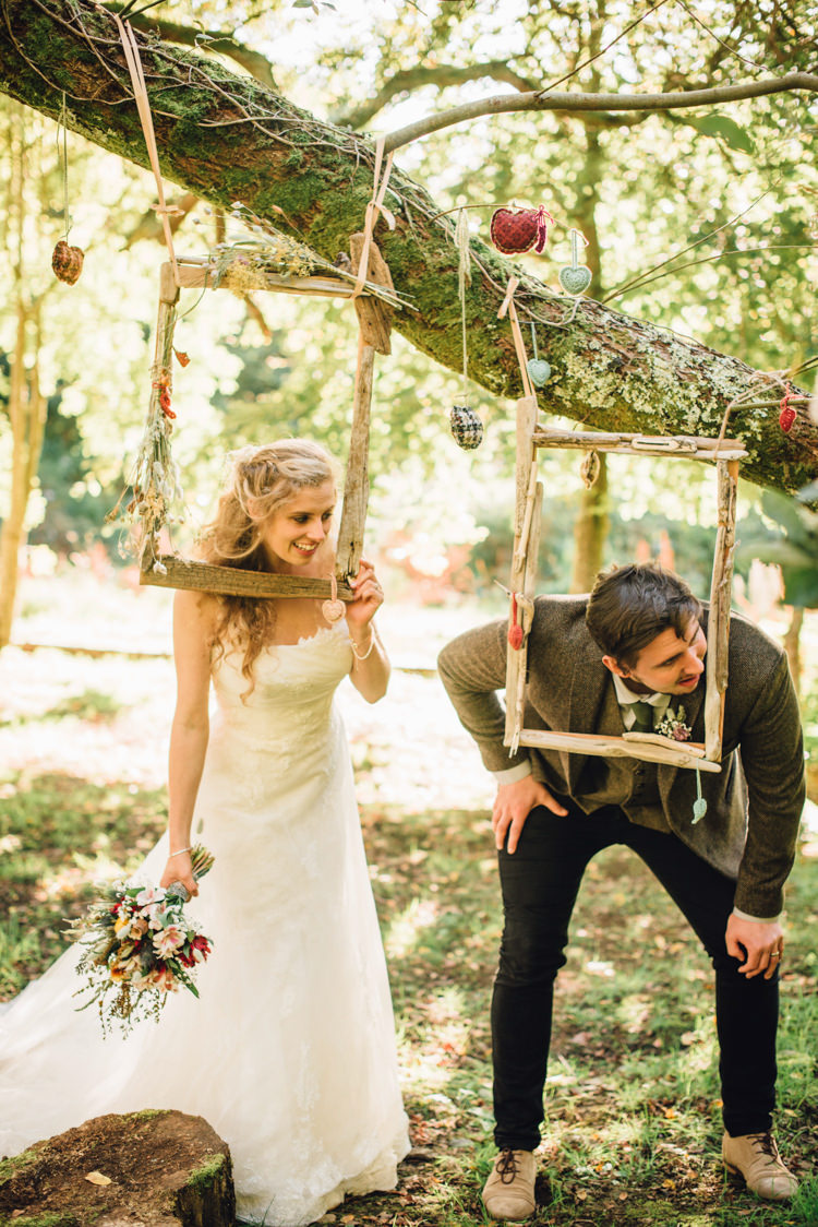 Photo Booth Frame Bride Groom Rural Rustic Autumn Wedding http://www.saltyseaphotography.com/