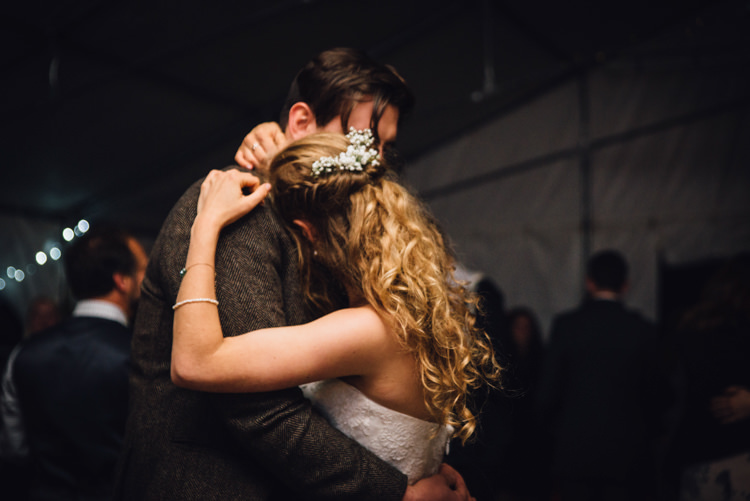 Rural Rustic Autumn Wedding http://www.saltyseaphotography.com/