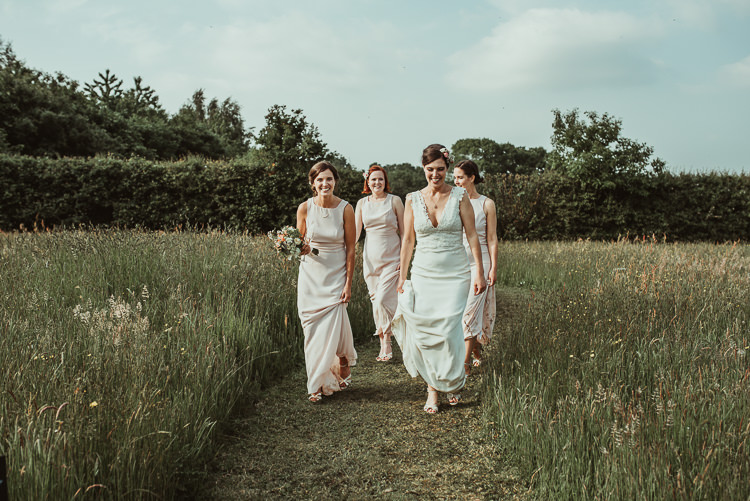 Beautiful Stylish Country Marquee Wedding http://jesssoperphotography.com/