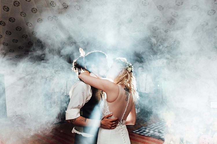 Anna Pumer Wedding Photography Supplier Directory UK