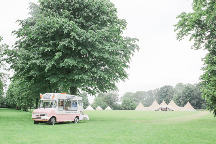 Tipi Ice Cream Van Romantic Pink Summer Glamping Wedding http://helenrussellphotography.co.uk/