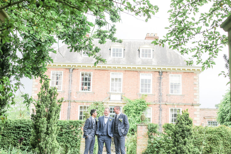 Romantic Pink Summer Glamping Wedding http://helenrussellphotography.co.uk/