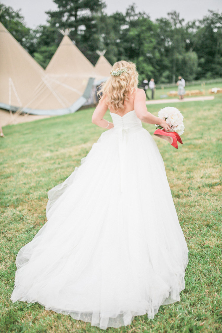 Strapless Sweetheart Dress Gown Bride Bridal Tulle Belt Romantic Pink Summer Glamping Wedding http://helenrussellphotography.co.uk/