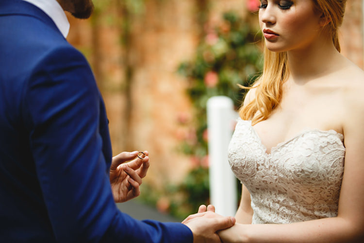 Opulent Rich Tipi Wedding Ideas http://hbaphotography.com/