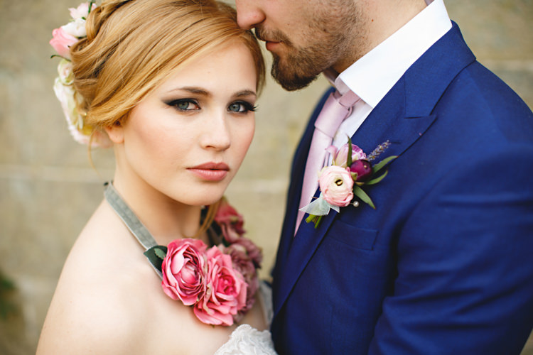 Opulent Rich Tipi Wedding Ideas http://hbaphotography.com/