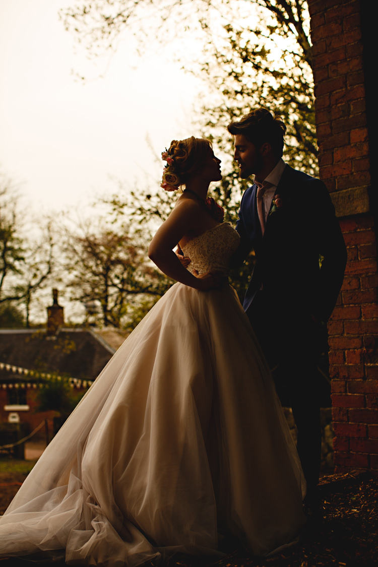 Opulent Rich Tipi Wedding Ideas http://hbaphotography.com/