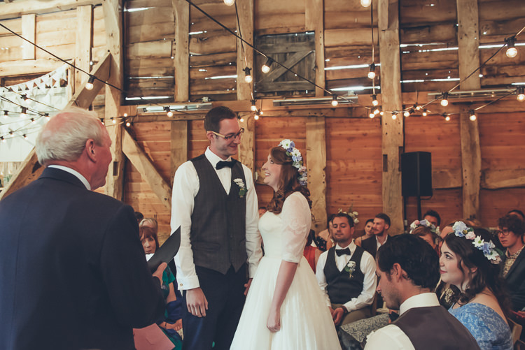 Rustic Home Made Country Barn Wedding http://lisahowardphotography.co.uk/