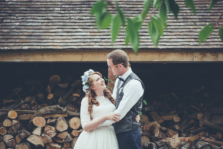Rustic Home Made Country Barn Wedding http://lisahowardphotography.co.uk/