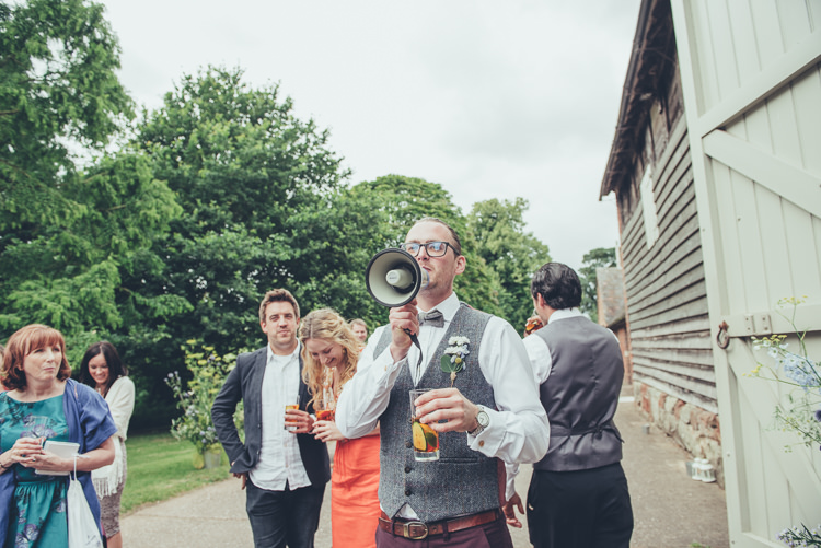 Rustic Home Made Country Barn Wedding http://lisahowardphotography.co.uk/