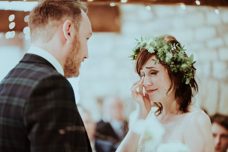 Enchanted Forest Natural Wedding http://photo.shuttergoclick.com/