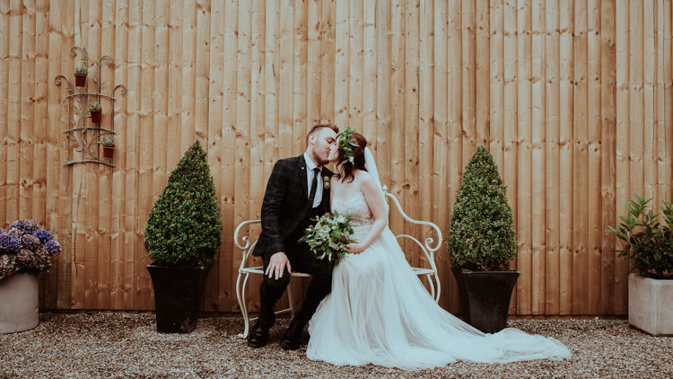 Enchanted Forest Natural Wedding http://photo.shuttergoclick.com/